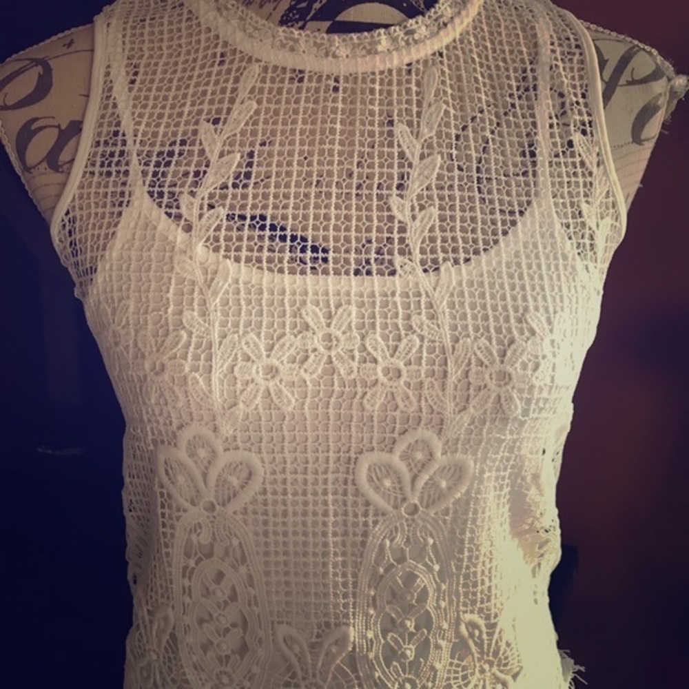 NWT Jessica Simpson Lace Overlay Top Girls Large